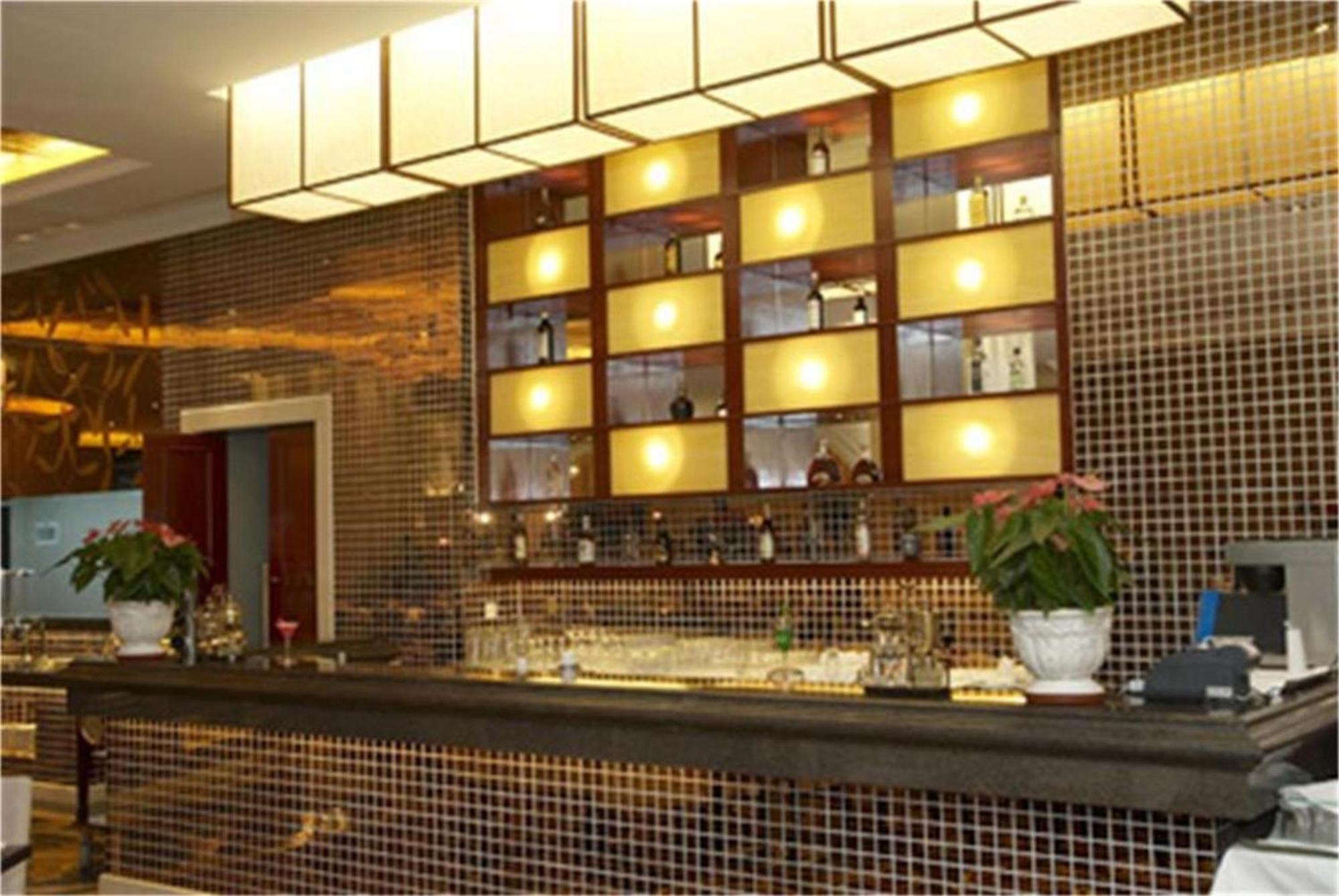 Royal Century Hotel Shenzhen Eksteriør billede