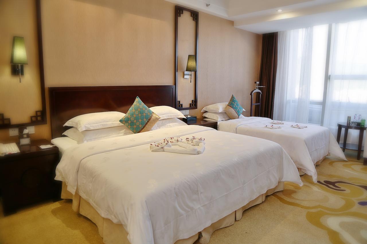 Royal Century Hotel Shenzhen Eksteriør billede