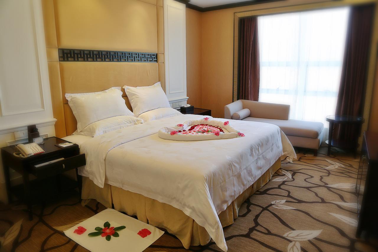 Royal Century Hotel Shenzhen Eksteriør billede