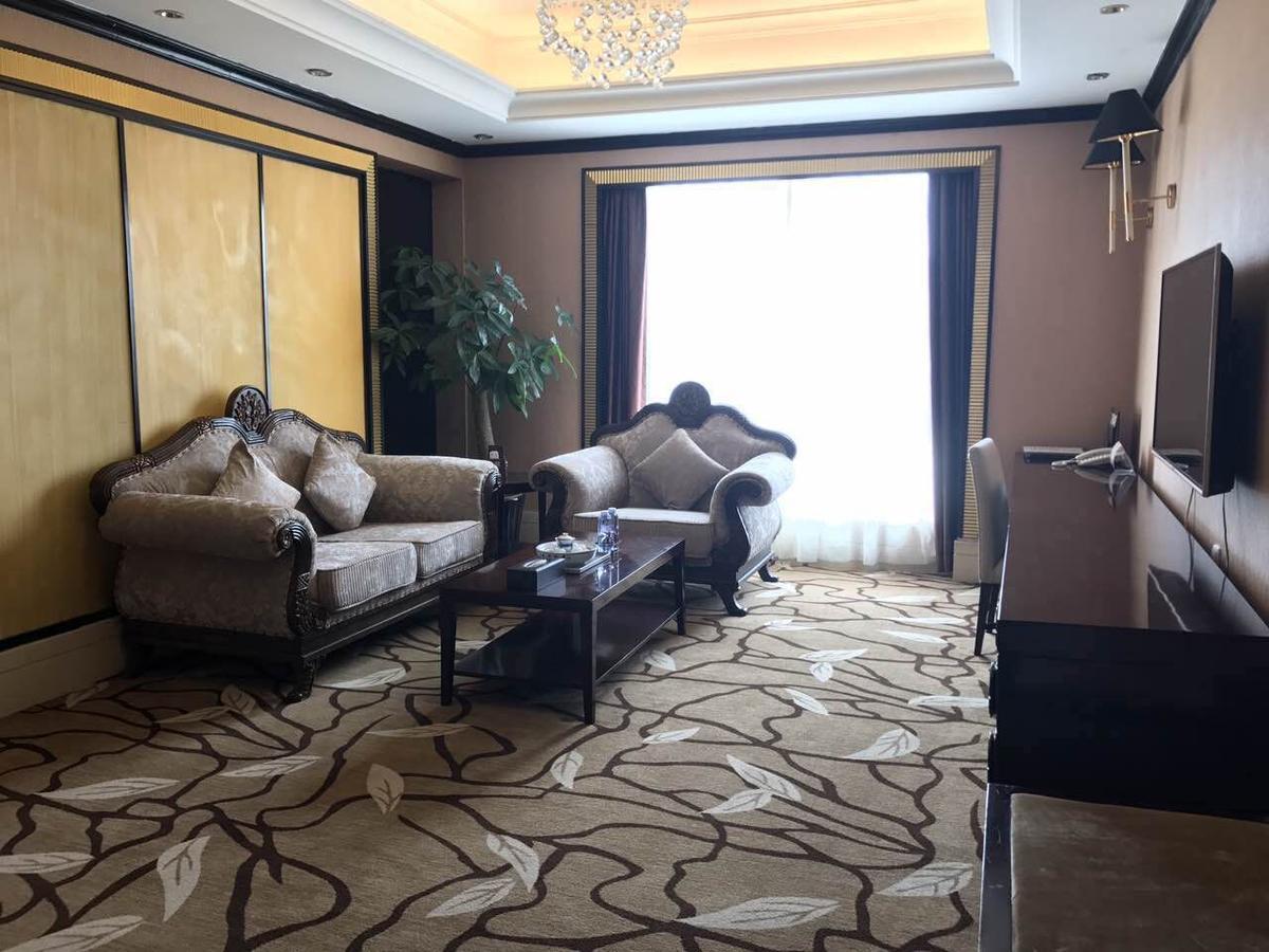 Royal Century Hotel Shenzhen Eksteriør billede